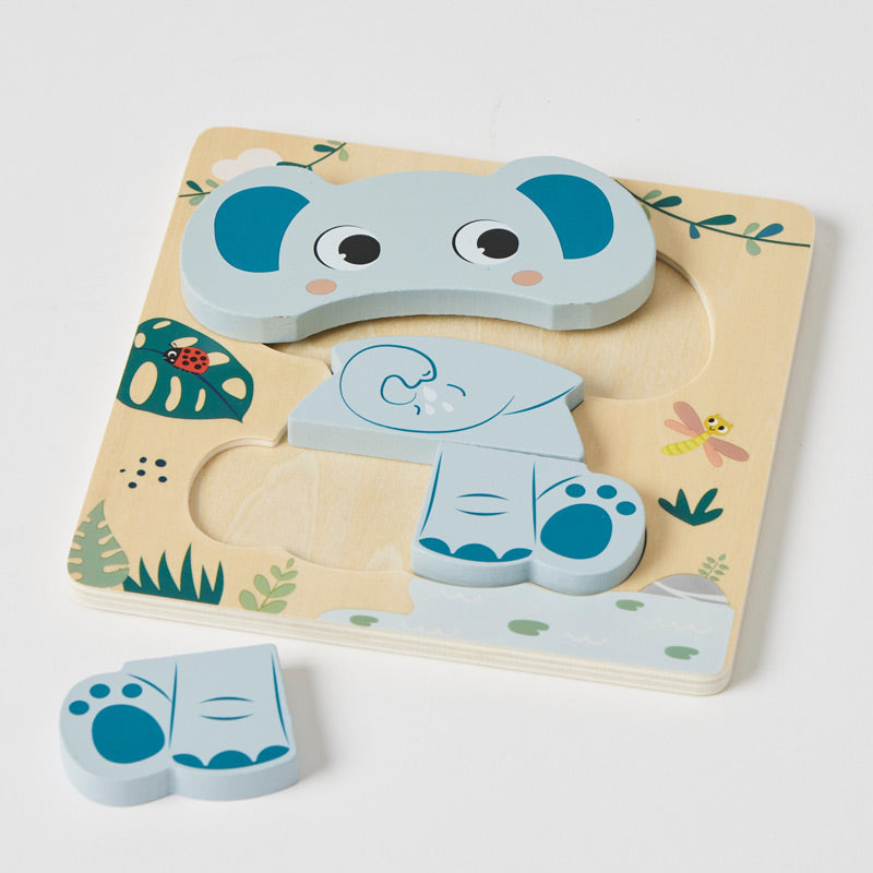 Elephant animal puzzle pieces