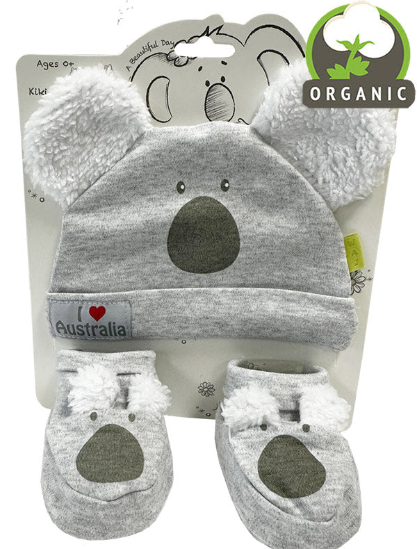 Baby hat and booties set with koala design in packaging, featuring 'I love Australia' text.