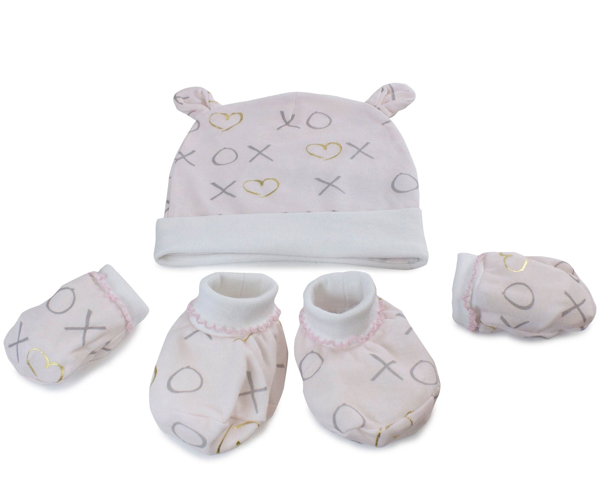 Baby hat, mittens, and booties set with 'XO' and heart patterns on a white background