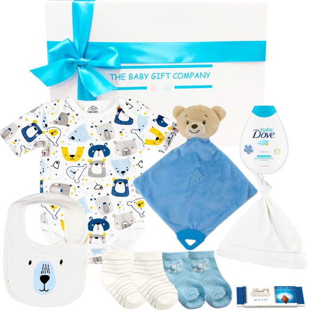 Welcome Home Organic Baby Boy Gift Box